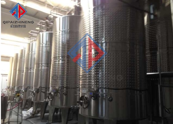 高青县某公司葡萄酒生产设备